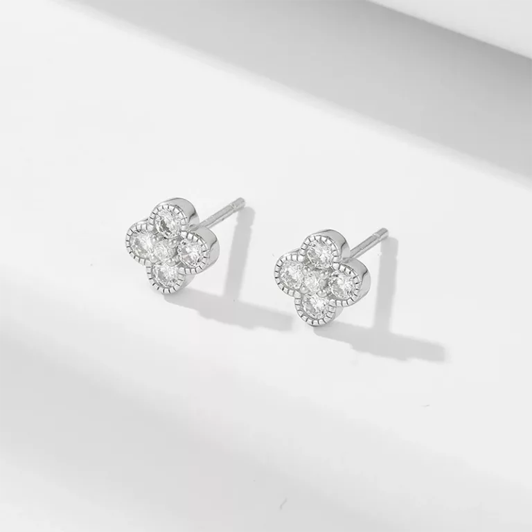 Clover Cubic Zircon Stud Earrings 925 Silver