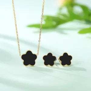 Titanium Steel Flower Set Black Shell White Shell Necklace Earrings Set Collarbone Chain